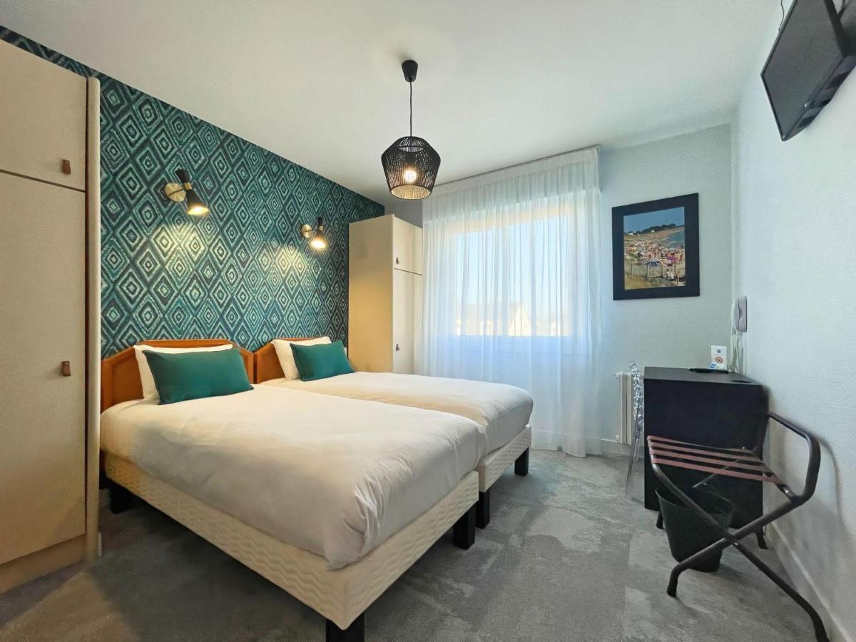 Hotel L'Albatros Damgan Esterno foto
