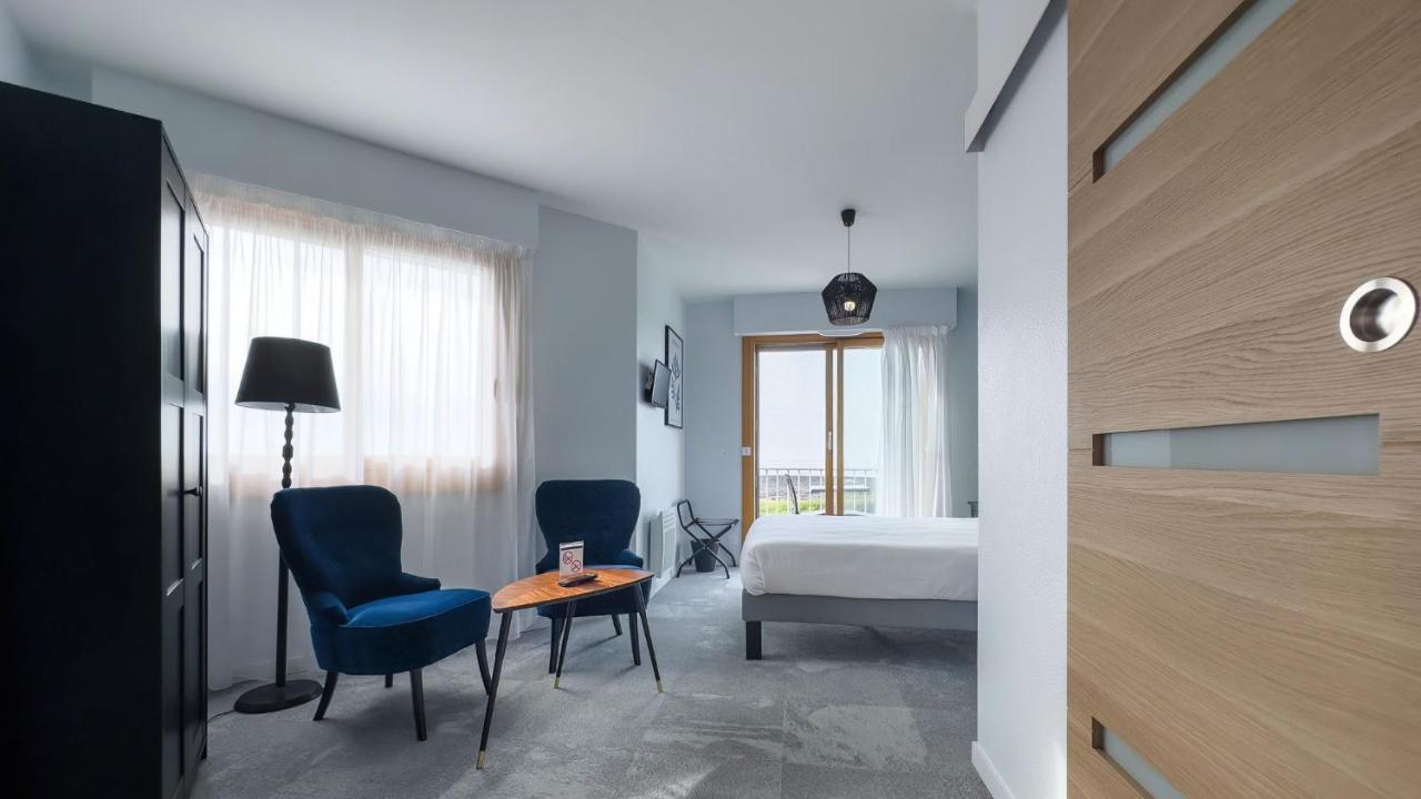 Hotel L'Albatros Damgan Esterno foto