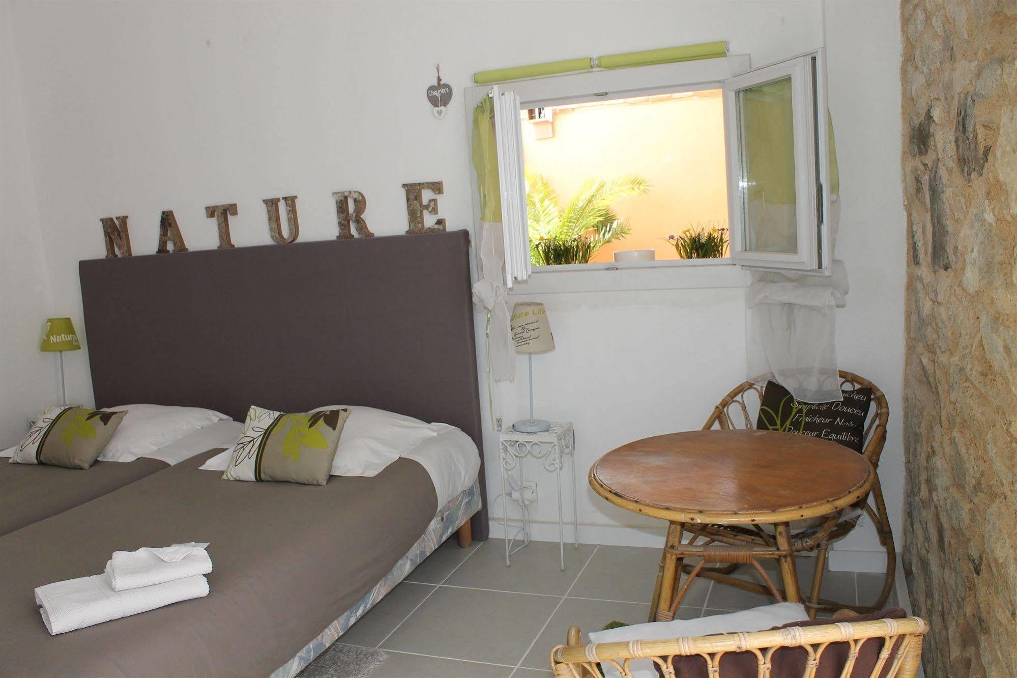 Hotel L'Albatros Damgan Esterno foto